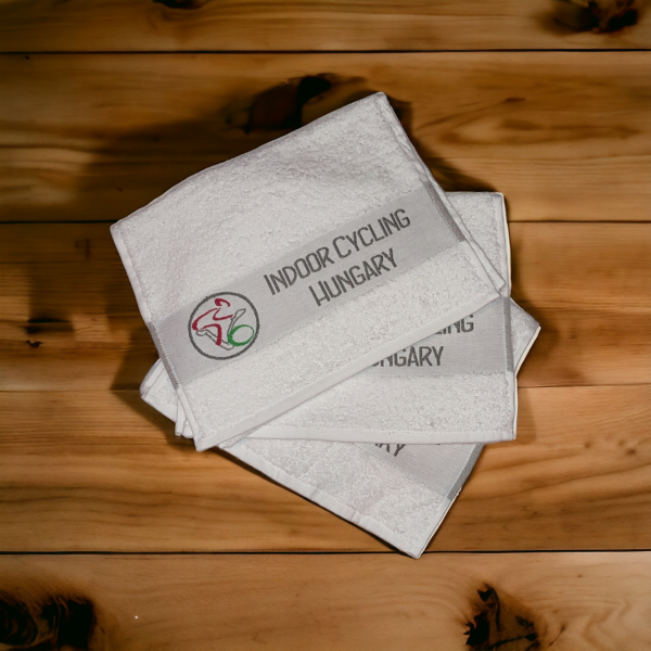 Indoor Cycling törölköző 30x50